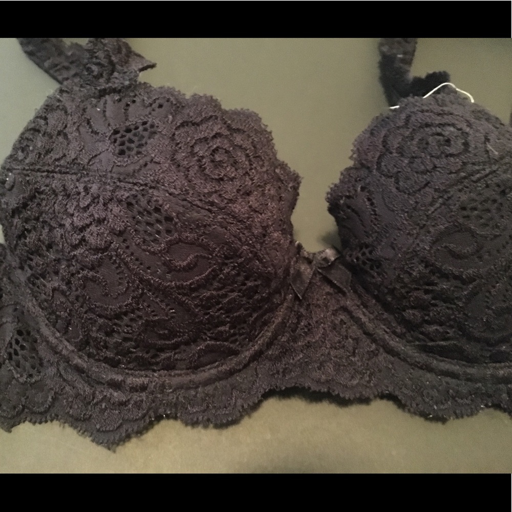 BLACK LACE BRA - Picture 2 of 3
